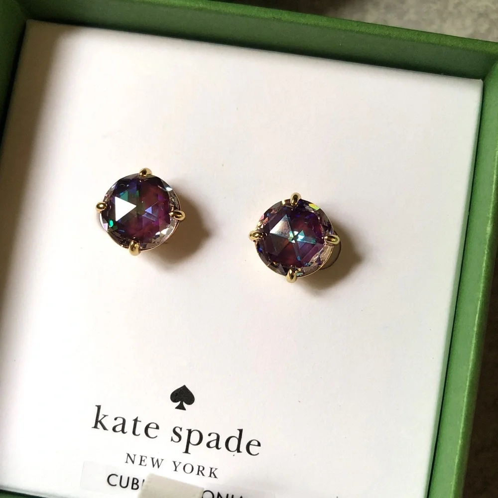 kate spade Bright Ideas Gold Tone & Iridescent Berry Round CZ Stud Earrings NIB